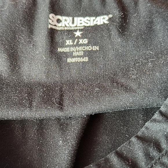 Scrubstar Scrub Top Black XL Short Sleeve V-Neck Medical Uniform Workwear - Picture 3 of 3